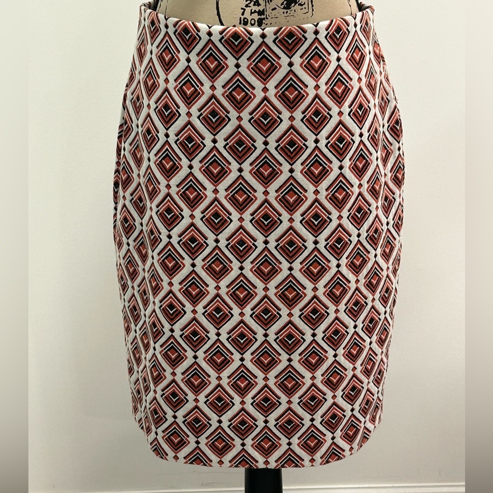 Roz & Ali pull-on skirt medium